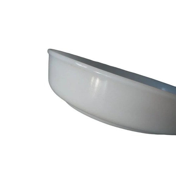 Vintage Termocrisa Mexico 13  Milk Glass Casserole Dish - Picture 6 of 8